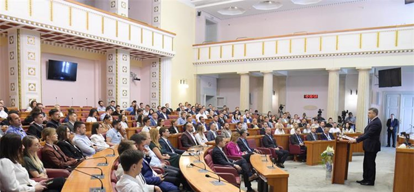 Plenković mladima: Budite pokretači digitalne i zelene tranzicije